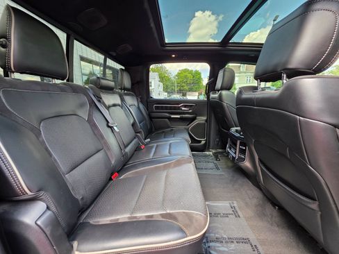 Used 2019 RAM 1500 Laramie w/ Sport Appearance Package AWD/4WD image 41