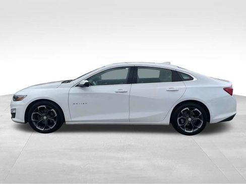 Used 2023 Chevrolet Malibu LT FWD image 2