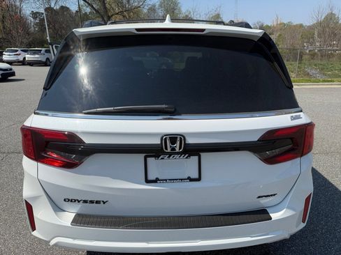 New 2026 Honda Odyssey Sport-L image 14