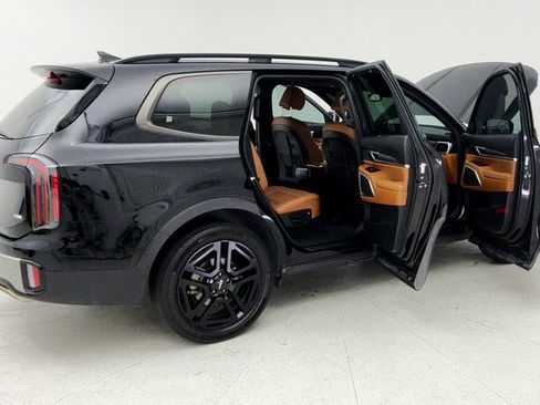 Used 2023 Kia Telluride EX X-Line image 13
