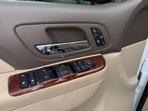 Used 2011 GMC Sierra 1500 SLT w/ SLT Convenience Package image 14