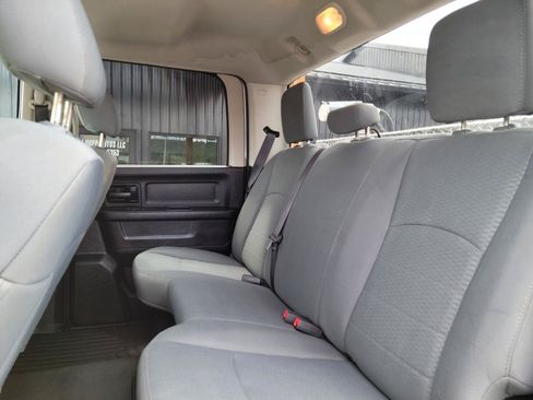 Used 2015 RAM 2500 Tradesman w/ Chrome Appearance Group AWD/4WD image 14