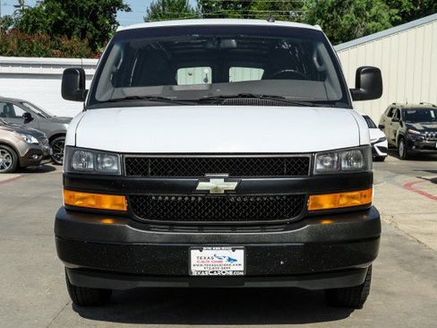 Used 2022 Chevrolet Express 2500 Extended w/ Driver Convenience Package RWD image 3