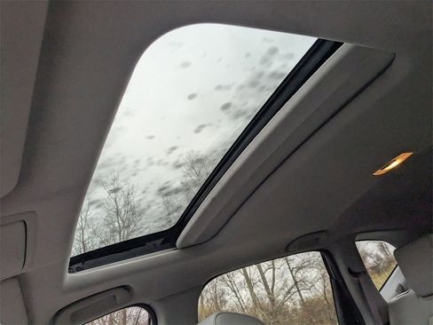 Used 2020 Honda CR-V EX-L image 16