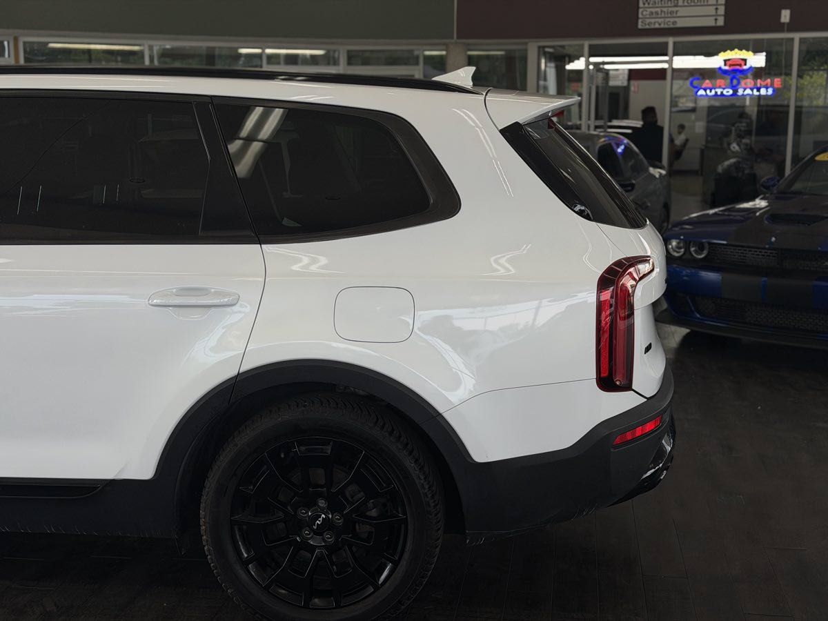 Used 2022 Kia Telluride SX w/ SX Prestige Package AWD/4WD image 12