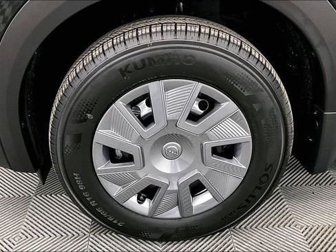 New 2026 Nissan Kicks S FWD image 12