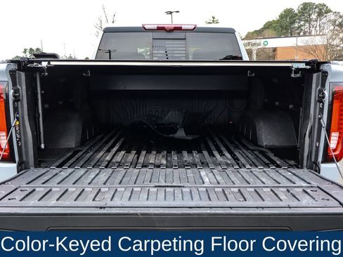 Used 2025 GMC Sierra 1500 AT4 w/ AT4 Premium Package image 39