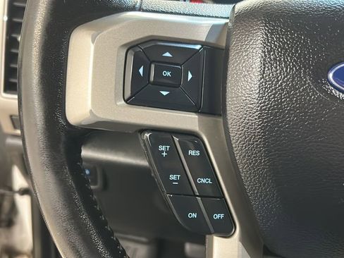 Used 2019 Ford F150 Lariat image 19