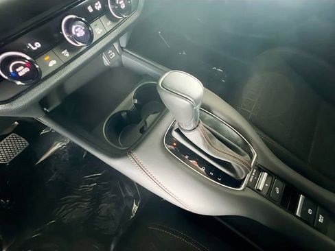 Used 2025 Honda HR-V Sport image 25