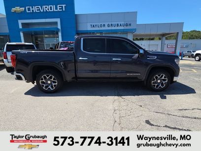 Used 2022 GMC Sierra 1500 SLT w/ SLT Convenience Package