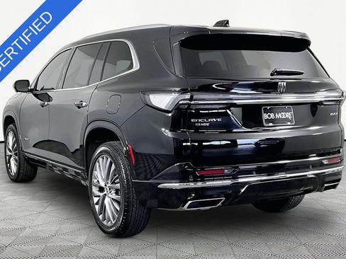 Used 2025 Buick Enclave Avenir FWD image 4