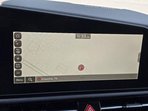 New 2025 Kia Niro EX image 10