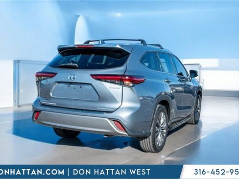 Used 2020 Toyota Highlander Platinum image 39