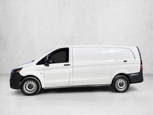 Used 2018 Mercedes-Benz Metris image 9