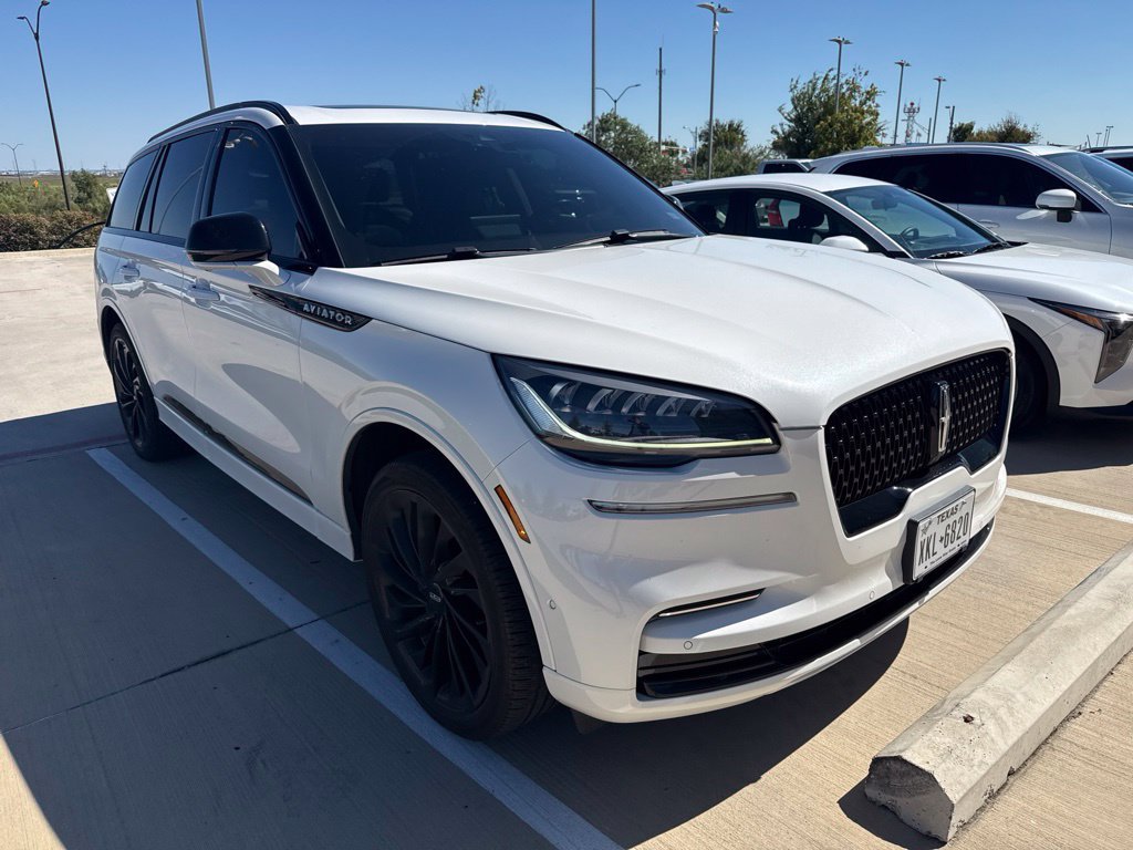 Used 2024 Lincoln Aviator Reserve w/ Jet Appearance Package AWD/4WD image 14