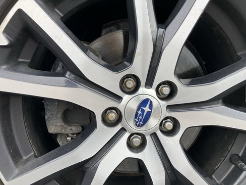 Used 2017 Subaru Impreza 2.0i Limited image 9