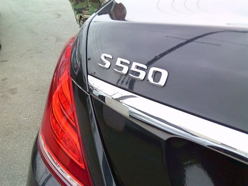Used 2015 Mercedes-Benz S 550 4MATIC Sedan image 8