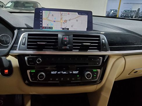 Used 2018 BMW 340i xDrive Sedan AWD/4WD image 28