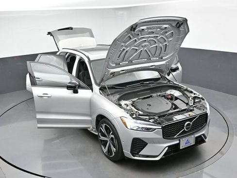 Used 2023 Volvo XC60 B6 Ultimate w/ Protection Package Premier AWD/4WD image 47