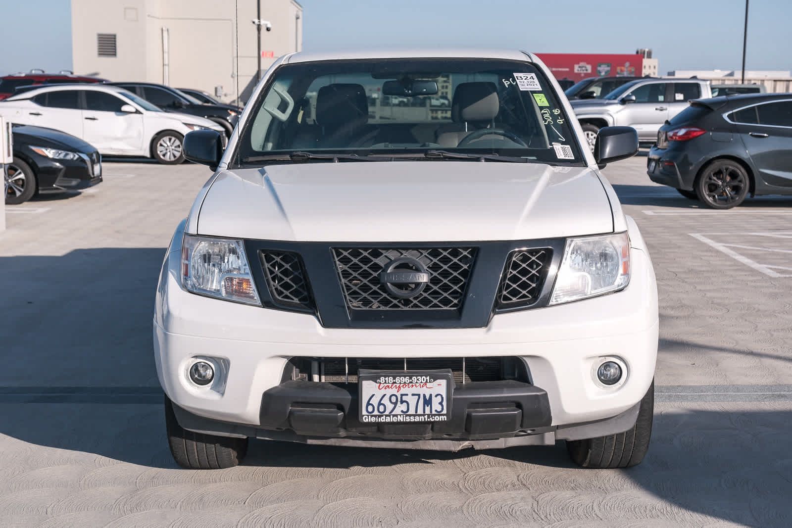 Used 2021 Nissan Frontier SV w/ Midnight Edition Floor Mats RWD image 2
