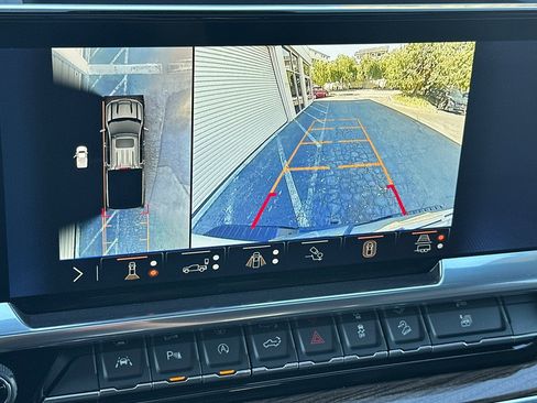 Used 2024 Chevrolet Silverado 1500 LT Trail Boss w/ LT Trail Boss Premium Package image 26