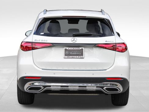 Certified 2023 Mercedes-Benz GLC 300 4MATIC image 8