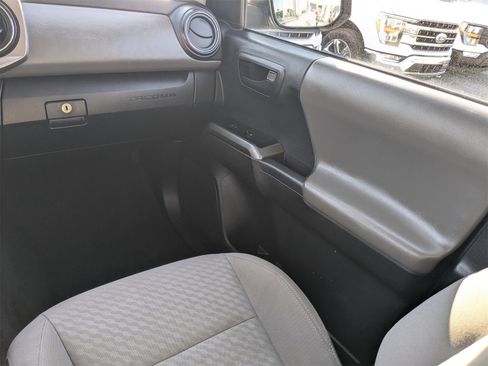 Used 2023 Toyota Tacoma SR5 image 17