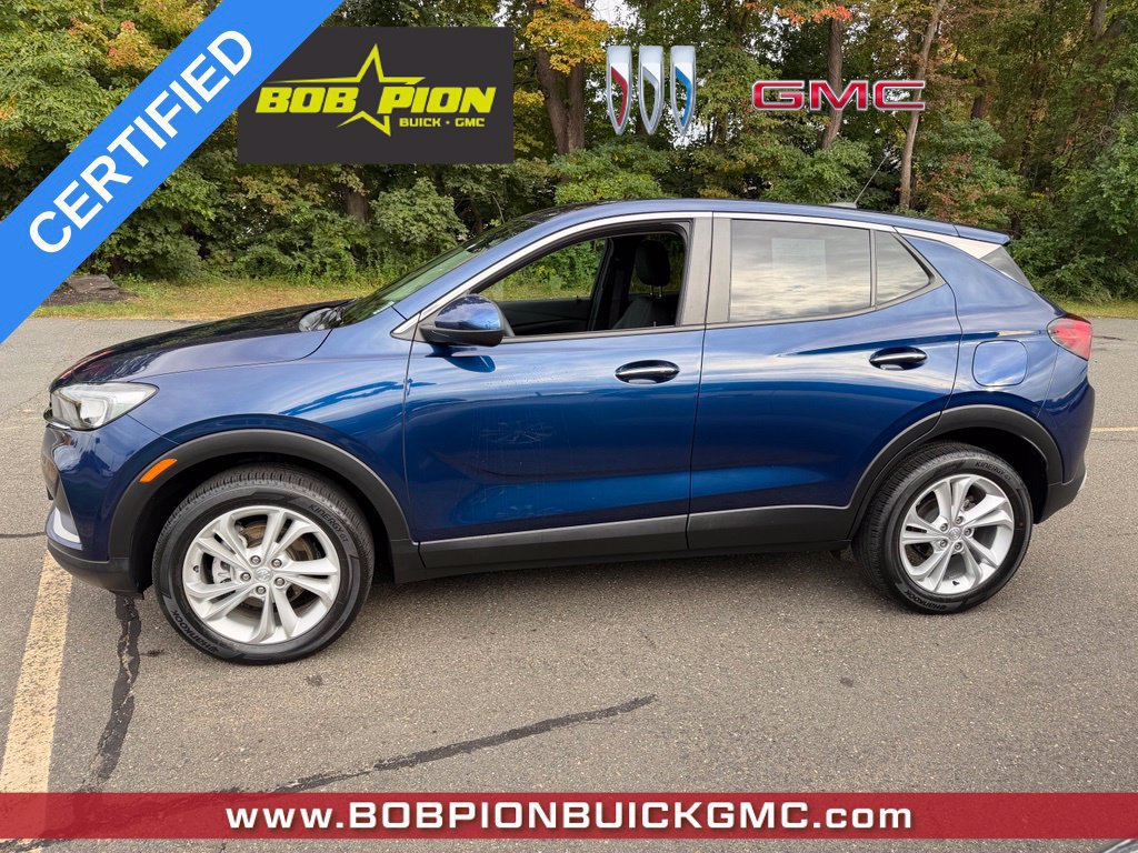 Used 2023 Buick Encore GX Preferred w/ Cold Weather Comfort Package AWD/4WD image 3
