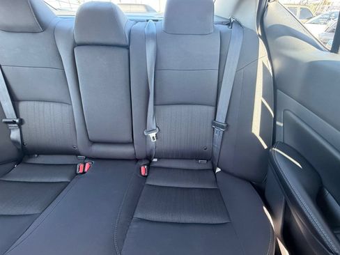 Used 2025 Nissan Altima 2.5 SV FWD image 37