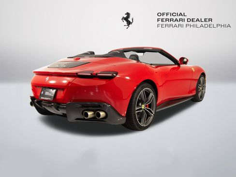 Certified 2026 Ferrari Roma Spider RWD image 8