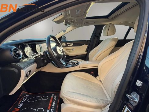 Used 2017 Mercedes-Benz E 300 4MATIC image 15