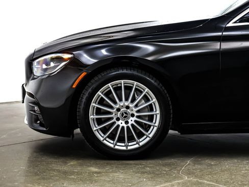Used 2022 Mercedes-Benz E 350 Sedan image 11