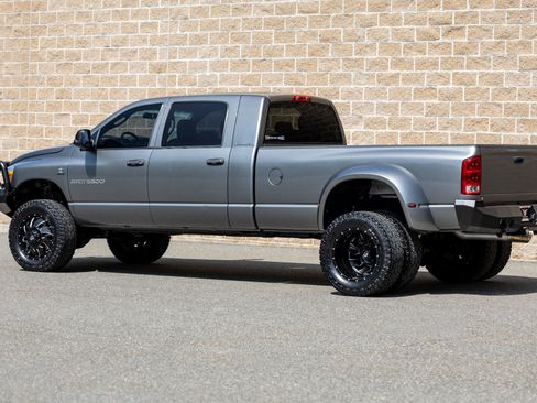 Used 2006 Dodge Ram 3500 Truck SLT AWD/4WD image 6