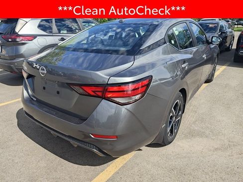 Used 2025 Nissan Sentra SV FWD image 4