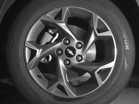 Used 2025 Chevrolet Trax LT image 12