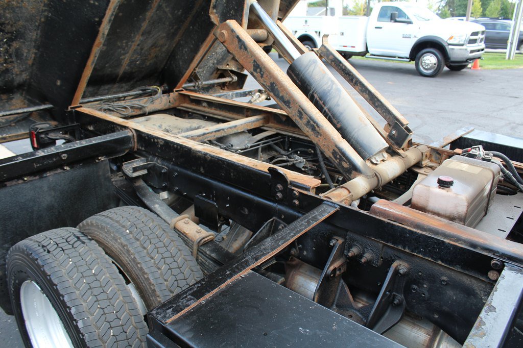 Used 2022 RAM 5500 Tradesman AWD/4WD image 39