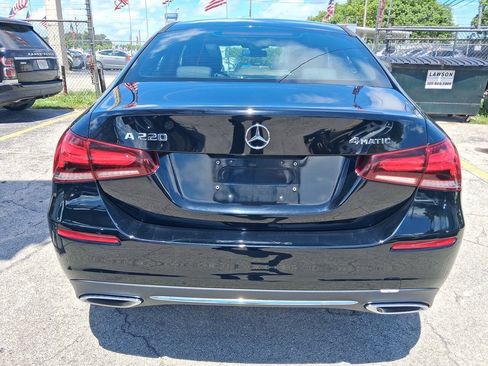 Used 2019 Mercedes-Benz A 220 4MATIC image 5