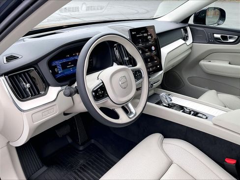 New 2026 Volvo XC60 T8 Ultra w/ Protection Package Premier AWD/4WD image 8