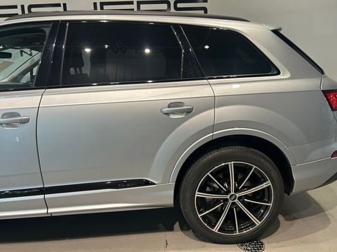 Used 2022 Audi Q7 3.0T Prestige AWD/4WD image 4