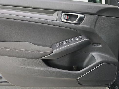 Used 2025 Honda Civic Sport image 27