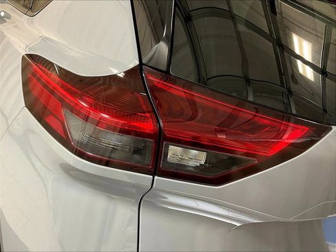 Used 2021 Nissan Rogue SL w/ Premium Package AWD/4WD image 34