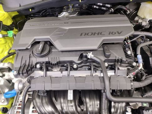 Used 2025 Hyundai Kona SEL AWD/4WD image 7
