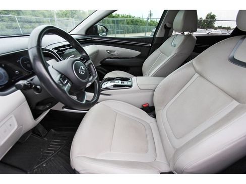 Used 2023 Hyundai Tucson Limited FWD image 15