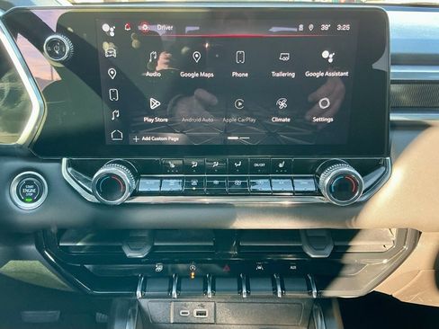 Used 2023 GMC Canyon Elevation w/ Convenience Package image 32