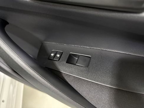 Used 2026 Toyota Corolla LE image 39