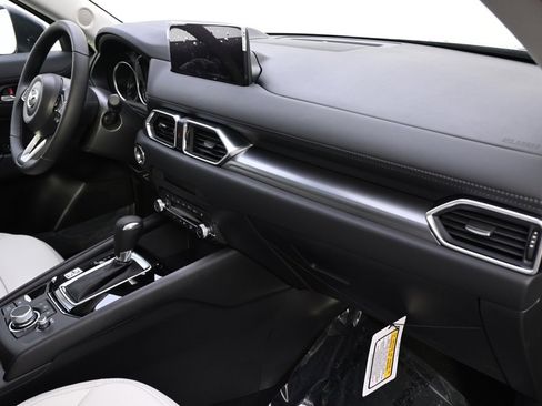 New 2025 MAZDA CX-5 AWD 2.5 S w/ Preferred Package image 15