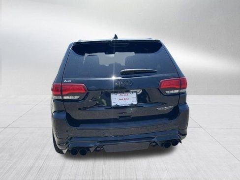 Used 2018 Jeep Grand Cherokee Trackhawk AWD/4WD image 7
