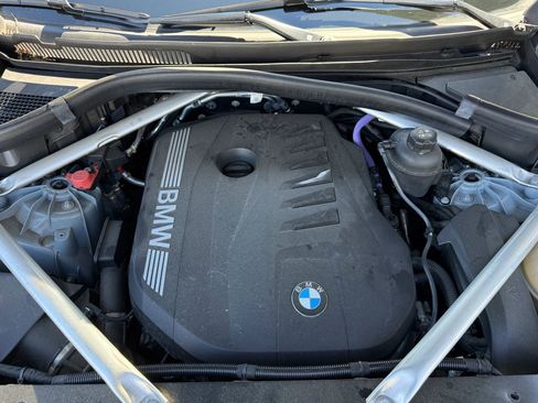 Used 2024 BMW X5 xDrive40i w/ M Sport Package image 43