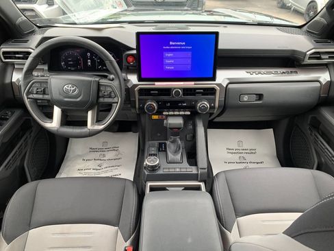 Used 2024 Toyota Tacoma TRD Off-Road AWD/4WD image 16