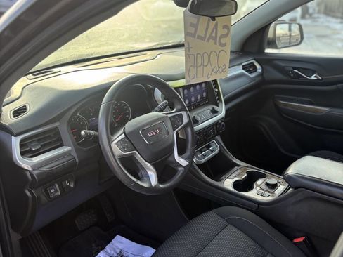 Used 2021 GMC Acadia SLE w/ Driver Convenience Package image 13